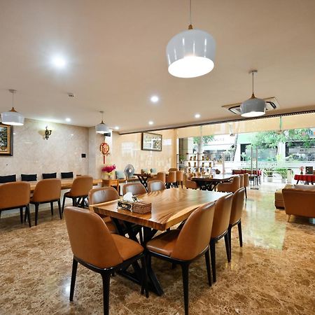 The River Park Hotel Thành Pho Ho Chí Minh Esterno foto
