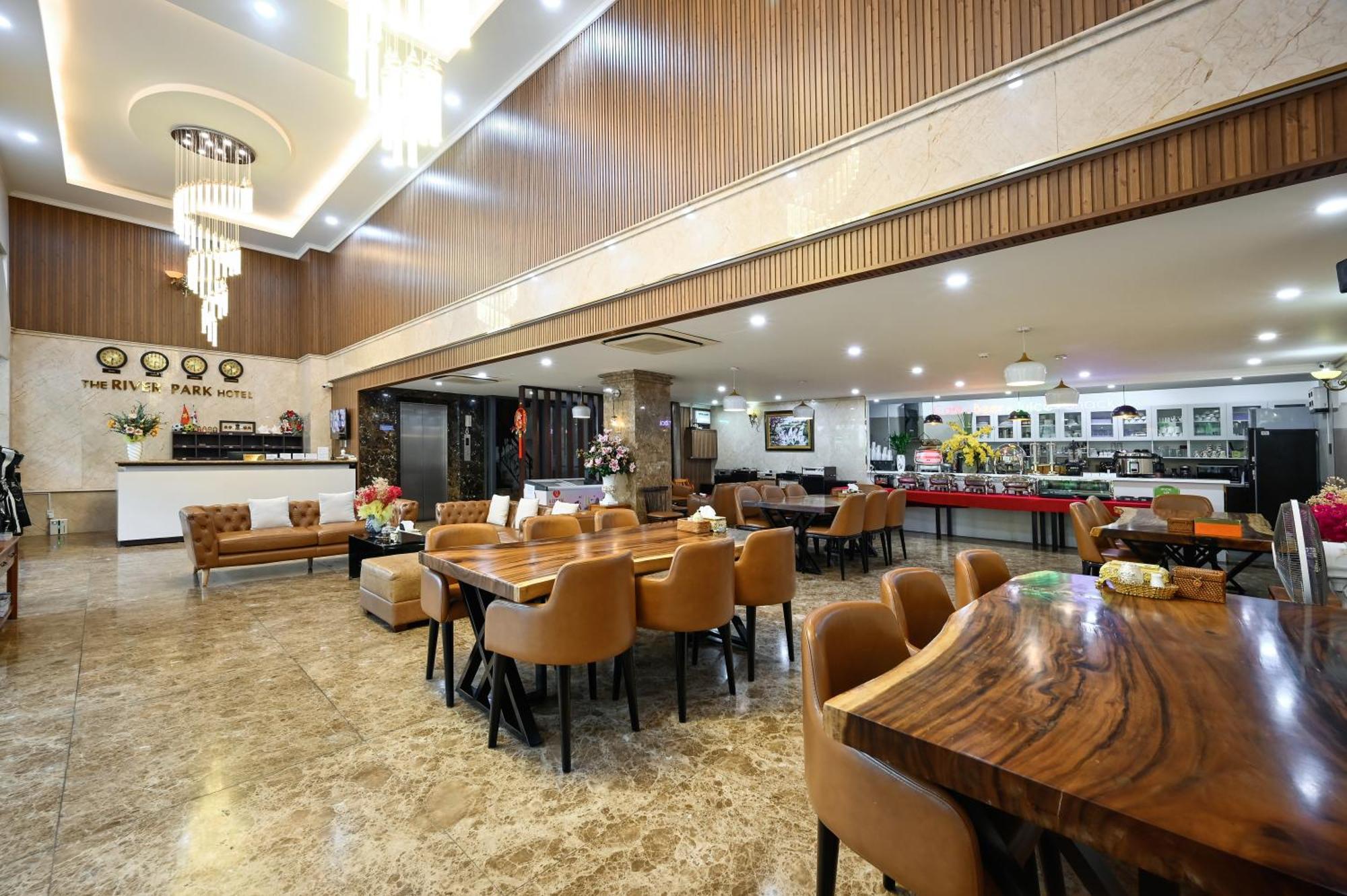 The River Park Hotel Thành Pho Ho Chí Minh Esterno foto
